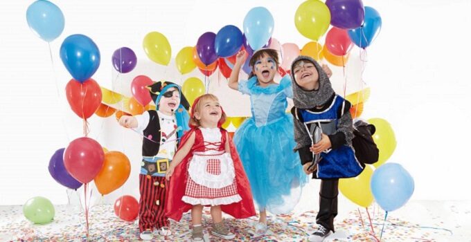 Il Carnevale dei più piccoli: i travestimenti per neonato